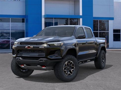 New 2025 Chevrolet Colorado ZR2 w/ Technology Package image 6