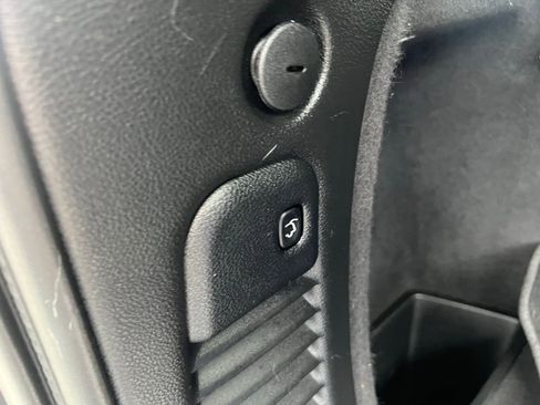 Used 2021 Dodge Durango R/T w/ SRT Interior Appearance Group AWD/4WD image 17