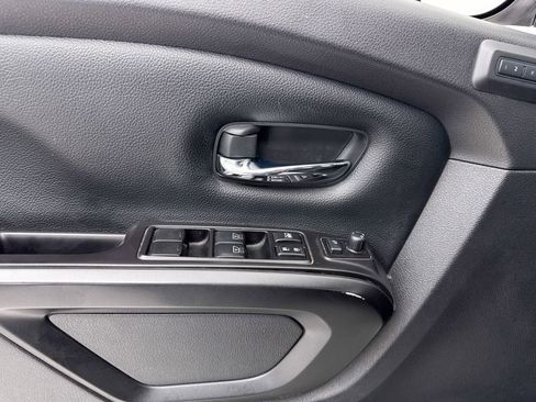 Used 2020 Nissan Titan PRO-4X w/ Pro-4x Convenience Package image 28