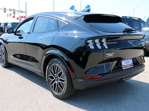 New 2025 Ford Mustang Mach-E Premium image 7
