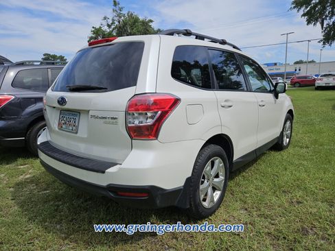 Used 2014 Subaru Forester 2.5i Premium w/ Popular Package #1 AWD/4WD image 7