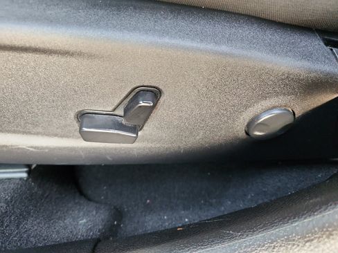 Used 2023 Dodge Charger SXT image 12