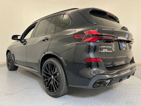 New 2026 BMW X5 M60i AWD/4WD image 3