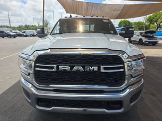 Used 2024 RAM 3500 Tradesman w/ Chrome Appearance Group AWD/4WD video 2