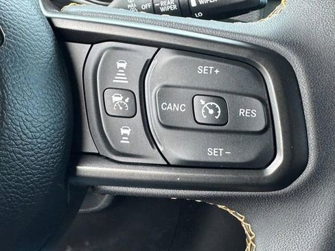 Used 2024 Jeep Wrangler Sport S image 21