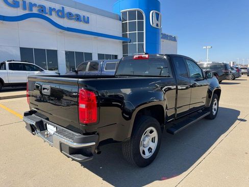 Used 2021 Chevrolet Colorado W/T w/ WT Convenience Package image 2