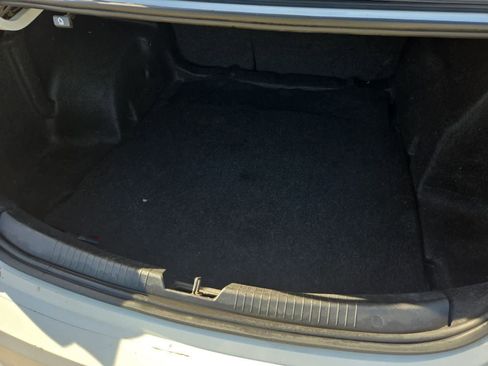 Used 2018 Chevrolet Malibu LS image 31