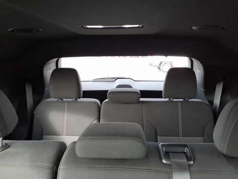 Used 2025 GMC Acadia Elevation image 13