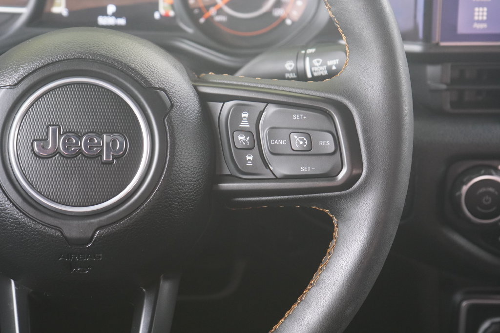 Used 2024 Jeep Wrangler Sport AWD/4WD image 13