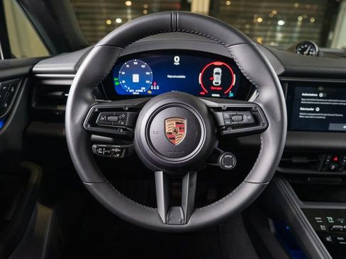 New 2024 Porsche Macan 4 Electric image 28