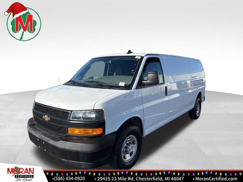 Used 2023 Chevrolet Express 3500 Extended w/ Driver Convenience Package image 1