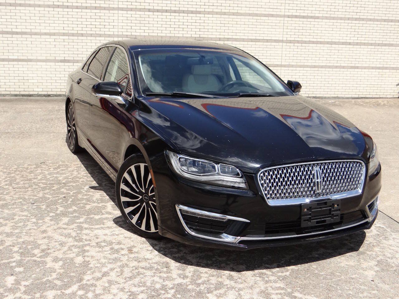 Used 2017 Lincoln MKZ Black Label FWD image 1