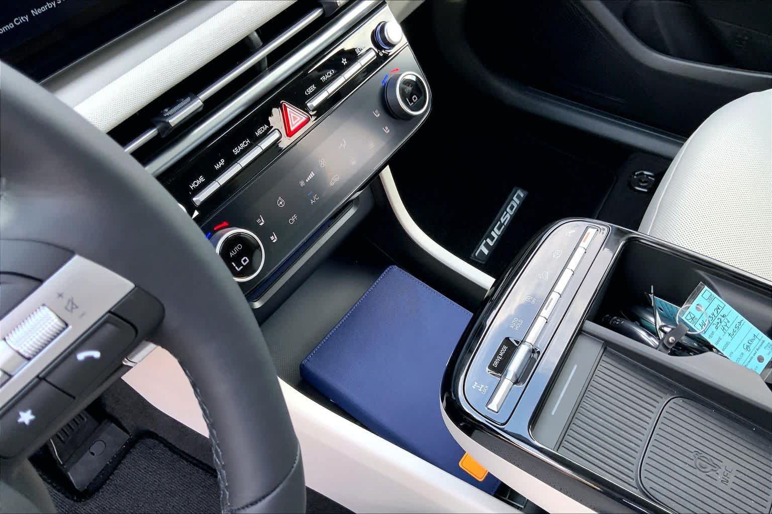 New 2026 Hyundai Tucson Limited AWD/4WD image 8