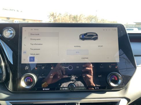 Certified 2025 Lexus RX 350 Premium Plus w/ Convenience Package image 24