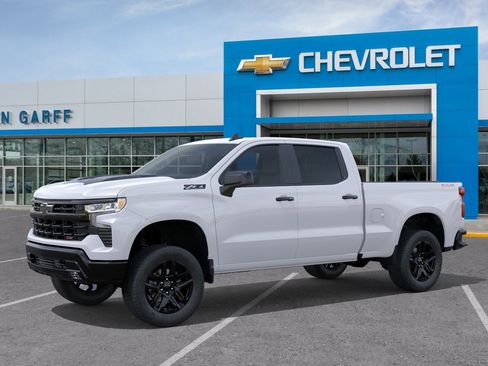 New 2025 Chevrolet Silverado 1500 LT Trail Boss w/ Convenience Package II AWD/4WD image 2