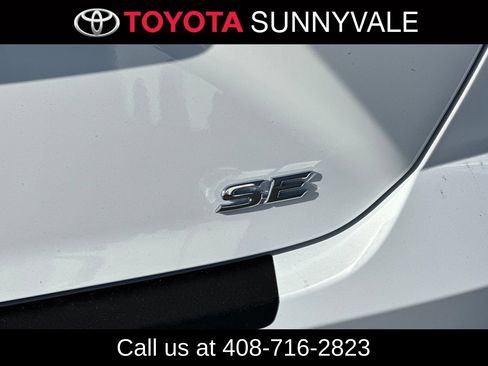 Used 2026 Toyota Camry SE w/ Convenience Package FWD image 13