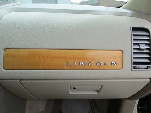 Used 2007 Lincoln MKX AWD image 20