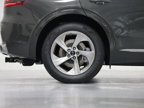 New 2026 Genesis GV70 2.5T Advanced w/ G1 Accessory Package image 18