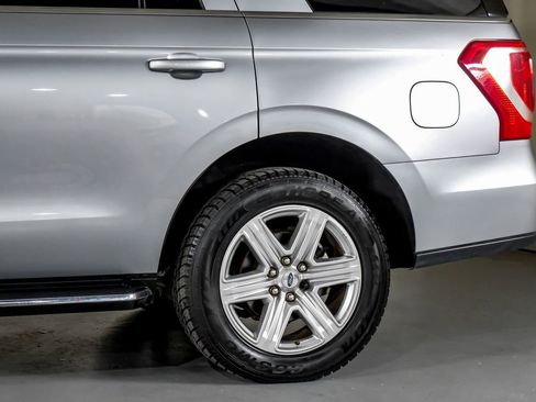 Used 2020 Ford Expedition XLT w/ Equipment Group 202A image 13