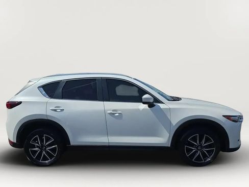 Used 2018 MAZDA CX-5 Touring w/ Preferred Equipment Package FWD image 12