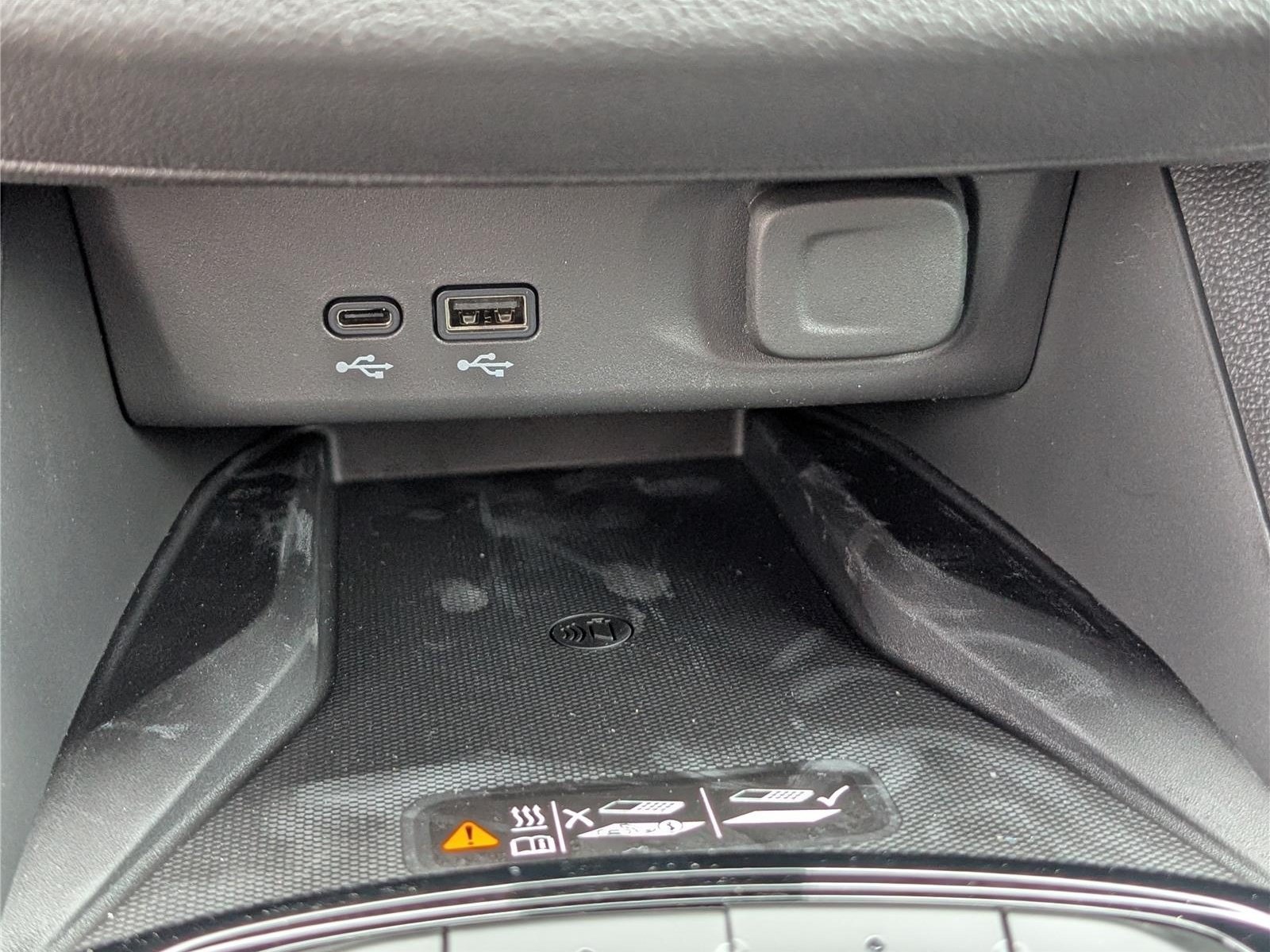 New 2026 Buick Envista Sport Touring w/ Convenience II Package FWD image 23