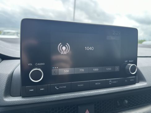 Certified 2025 Honda CR-V EX image 14