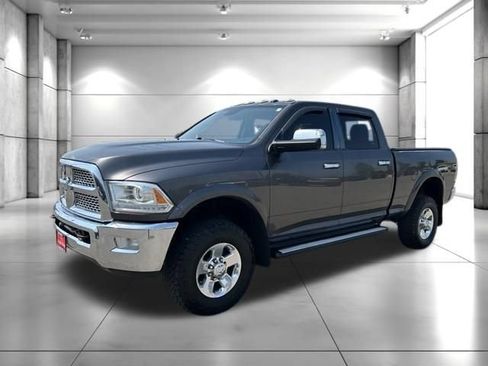 Used 2015 RAM 2500 Power Wagon Laramie AWD/4WD image 4