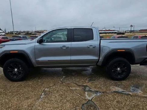 Certified 2024 GMC Canyon Elevation w/ Elevation Premium Package image 5