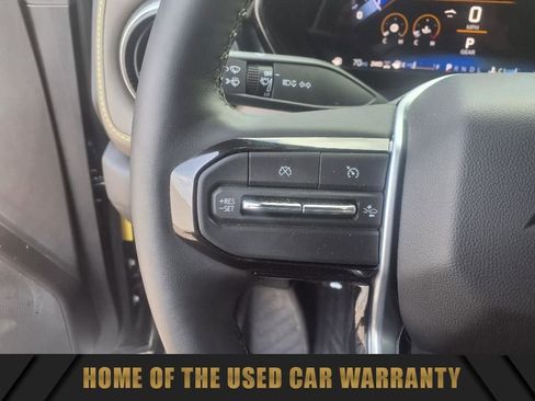 Used 2025 Chevrolet Colorado ZR2 w/ Technology Package image 26