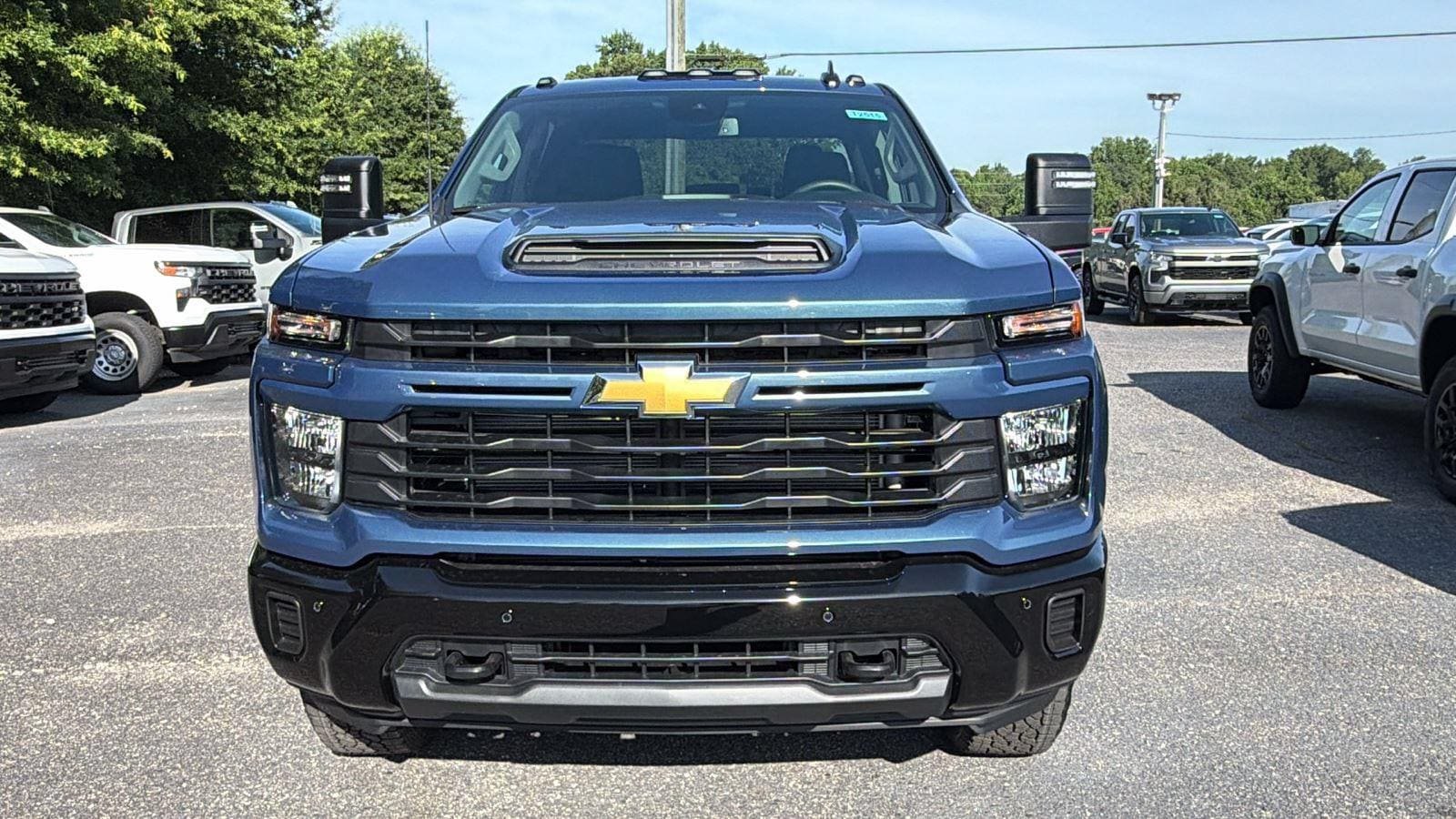 New 2026 Chevrolet Silverado 2500 Custom w/ Custom Value Package AWD/4WD image 2