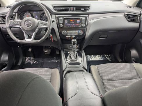 Used 2022 Nissan Rogue Sport S image 16