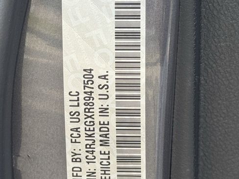 Used 2024 Jeep Grand Cherokee L Summit w/ High Altitude Package image 33