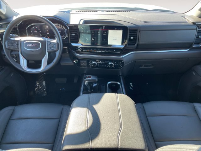 Used 2025 GMC Sierra 1500 SLT w/ SLT Premium Plus Package AWD/4WD image 13