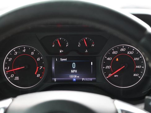 Used 2017 Chevrolet Camaro LT RWD image 17