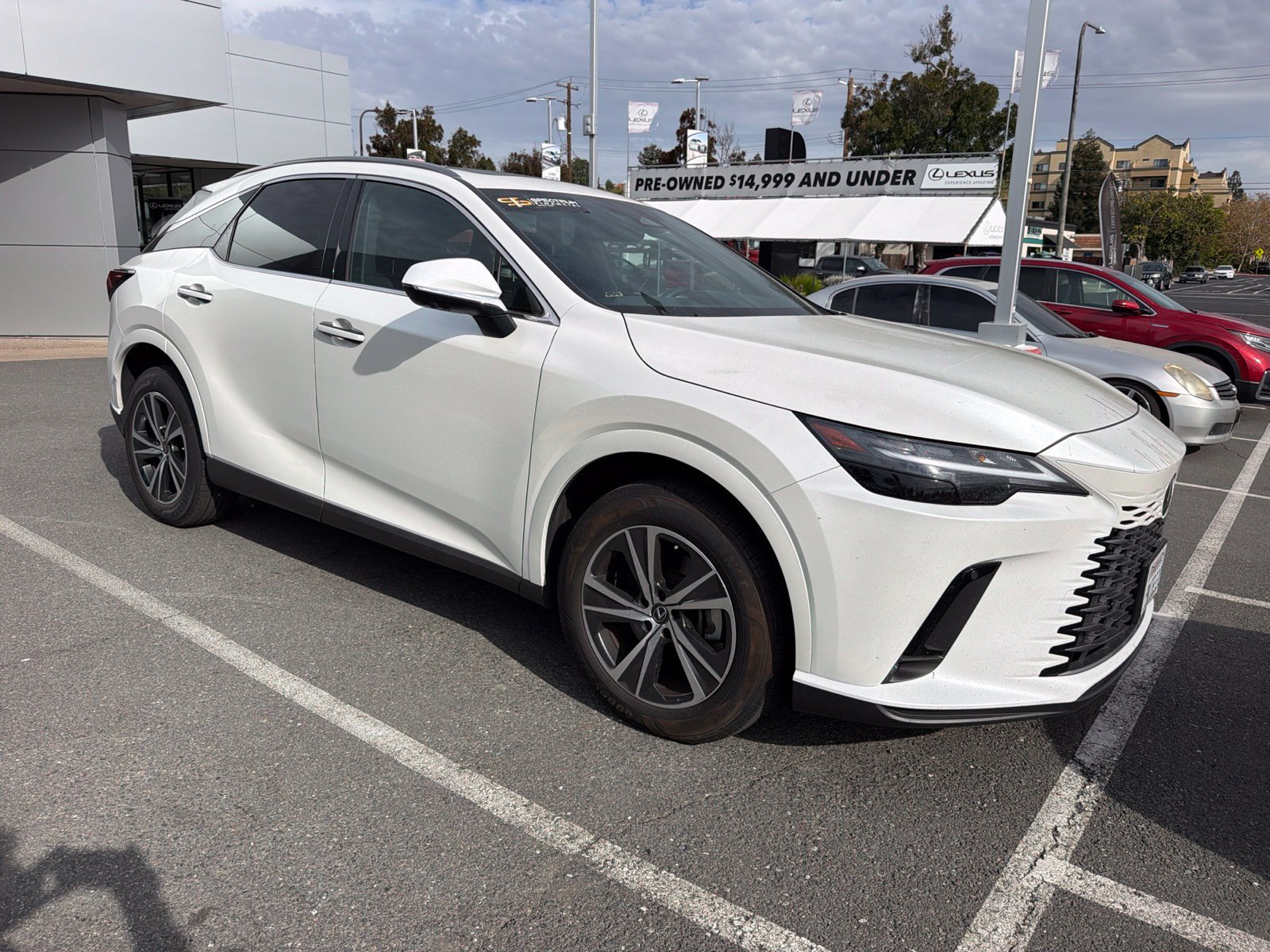 Used 2024 Lexus RX 350 Premium w/ Accessory Package (Z1) FWD image 1