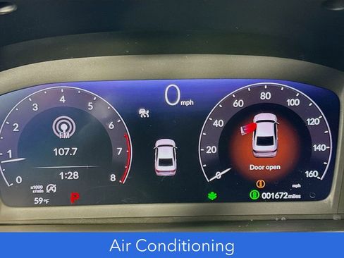 Used 2025 Honda Accord SE image 18