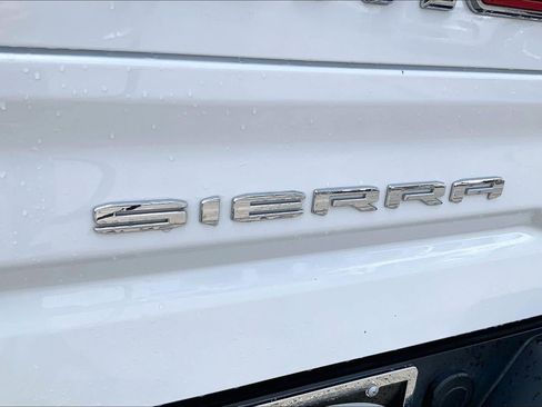 Used 2023 GMC Sierra 1500 AT4X AWD/4WD image 29