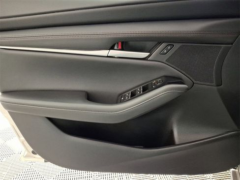 Used 2025 MAZDA MAZDA3 s Sport image 15