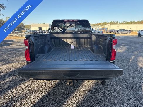 Used 2024 Chevrolet Silverado 3500 LTZ w/ LTZ Plus Package image 15