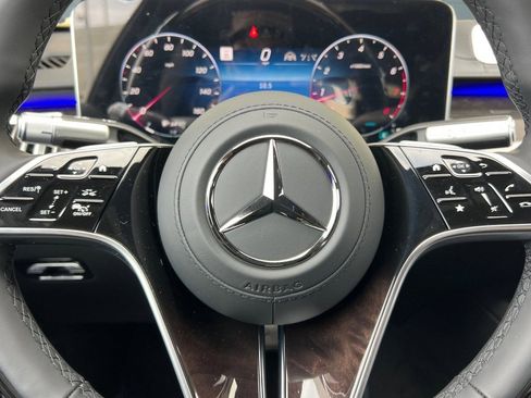 New 2026 Mercedes-Benz Maybach S 580 Maybach S 580 image 16