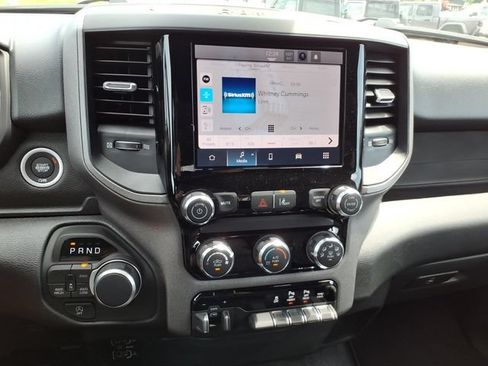 New 2026 RAM 1500 Express AWD/4WD image 11