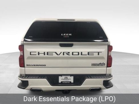 Used 2021 Chevrolet Silverado 1500 High Country image 4