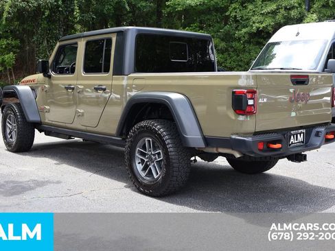 Used 2026 Jeep Gladiator Mojave AWD/4WD image 8