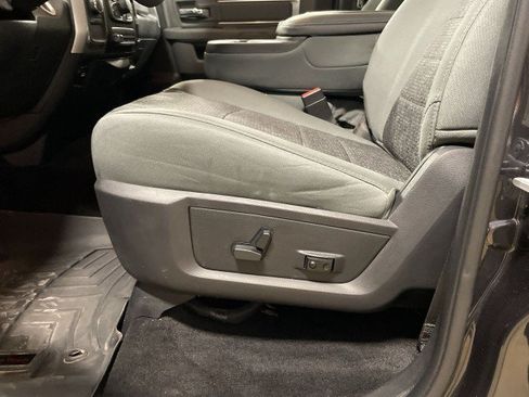Used 2018 RAM 2500 Big Horn AWD/4WD image 13