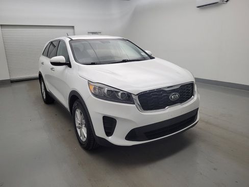 Used 2019 Kia Sorento AWD V6 image 13