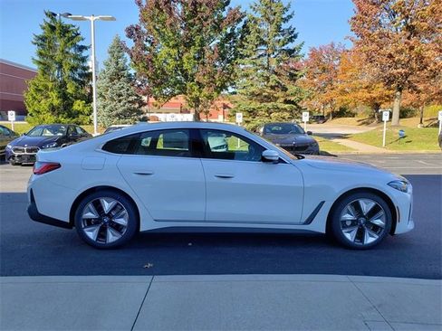 New 2025 BMW i4 xDrive40i w/ Premium Package image 4