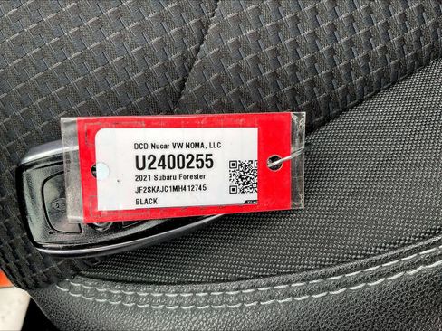 Used 2021 Subaru Forester Premium image 32