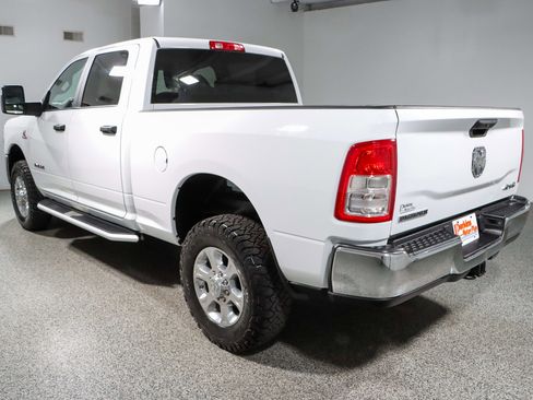 Used 2023 RAM 2500 Big Horn w/ Cold Weather Group image 9