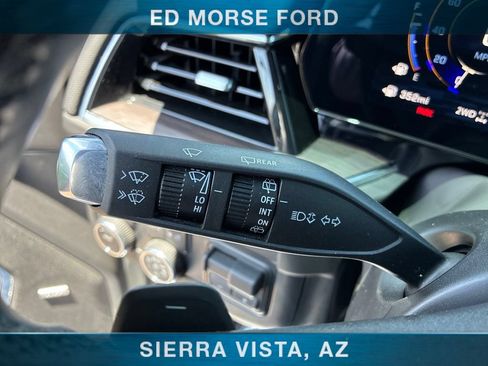 Used 2025 Chevrolet Tahoe Premier w/ Sun And Tow Package AWD/4WD image 29