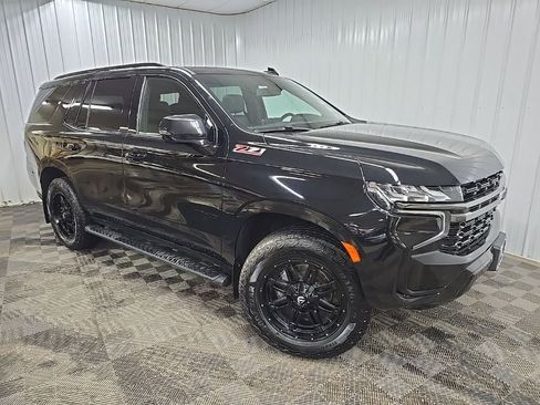 Used 2021 Chevrolet Tahoe Z71 w/ Z71 Signature Package image 7